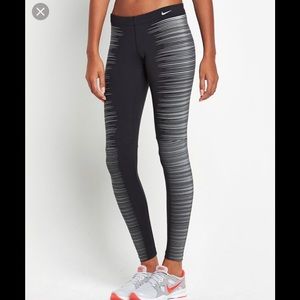 Nike Reflective Leggings